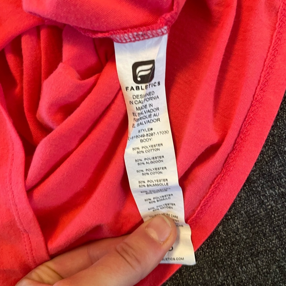 Fabletics Active Sleeveless Back Twist Knot Top - Picture 8 of 9
